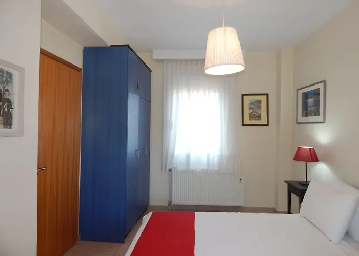 Kripis House *