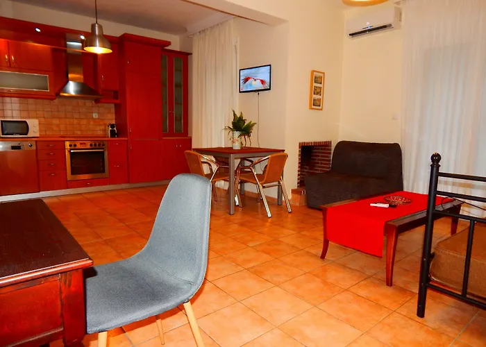 Kripis House *
