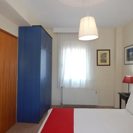 Kripis House *