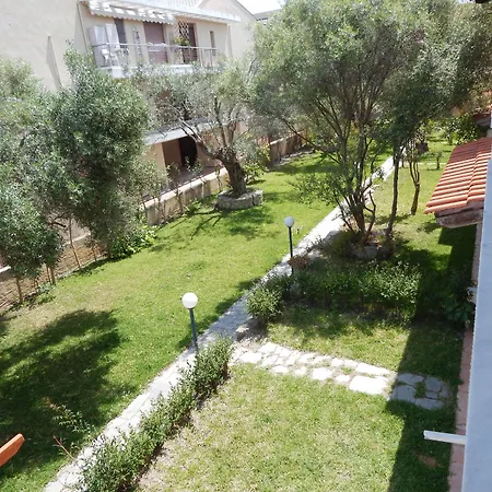 Сasa de vacaciones Kripis House *