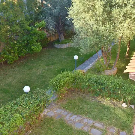Kripis House *