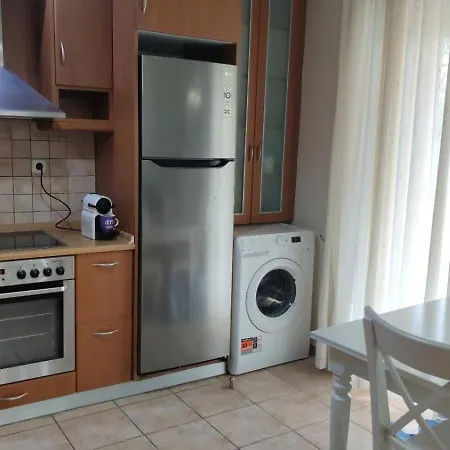 Kripis House Dom wakacyjny *